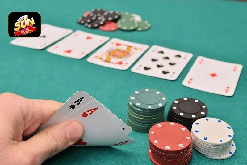 Mẹo chơi bài Poker (Texas Hold'em) từ cao thủ